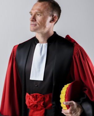 Robe de cérémonie Droit