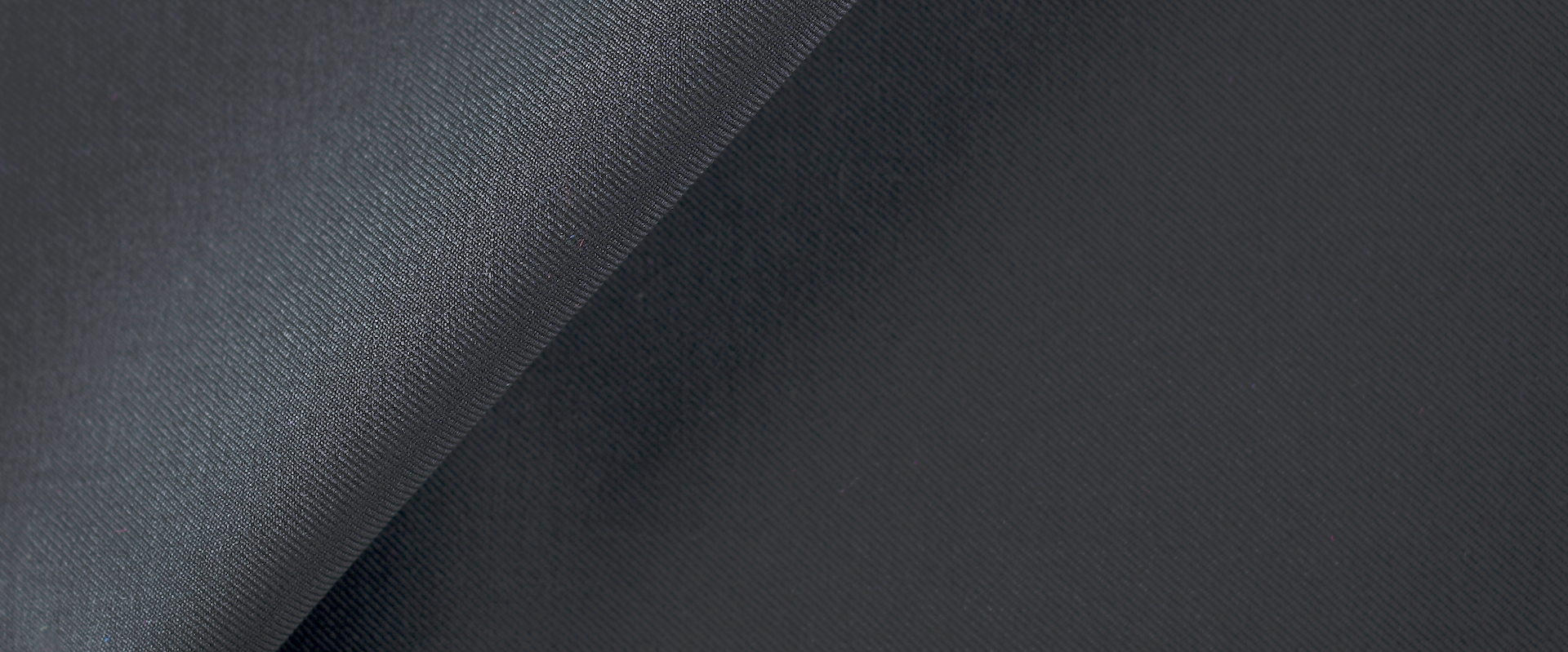 Chez L'Artisan Costumier, l'habit fait le moine... ou l'avocat !